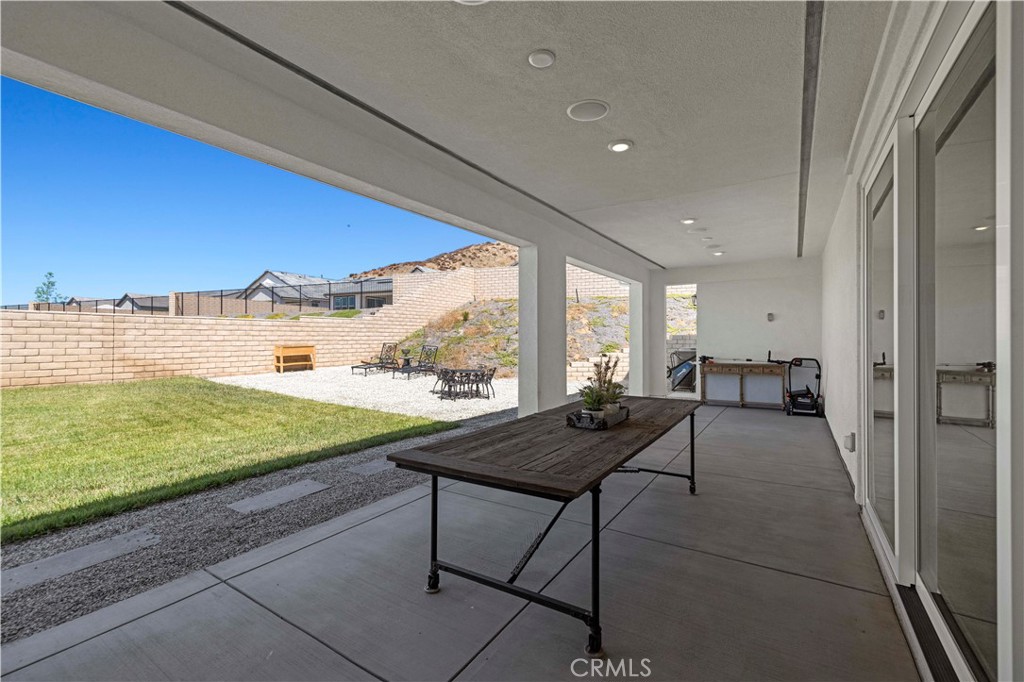 30015 Chestnut Lane Castaic, CA 91384 - Photo 47 of 60