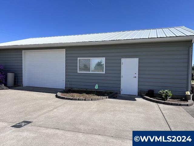 12358 Monitor McKee Road Northeast Woodburn, OR 97071 - Photo 2 of 13 Gallery Image 2
