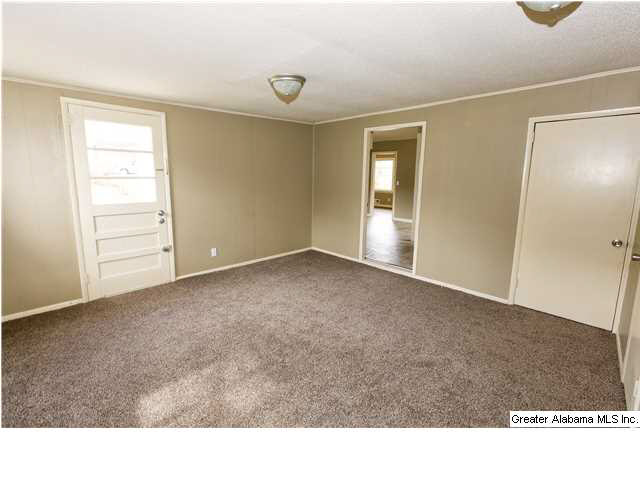 2512 6th Street Northeast Center Point, AL 35215 - Photo 6 of 24