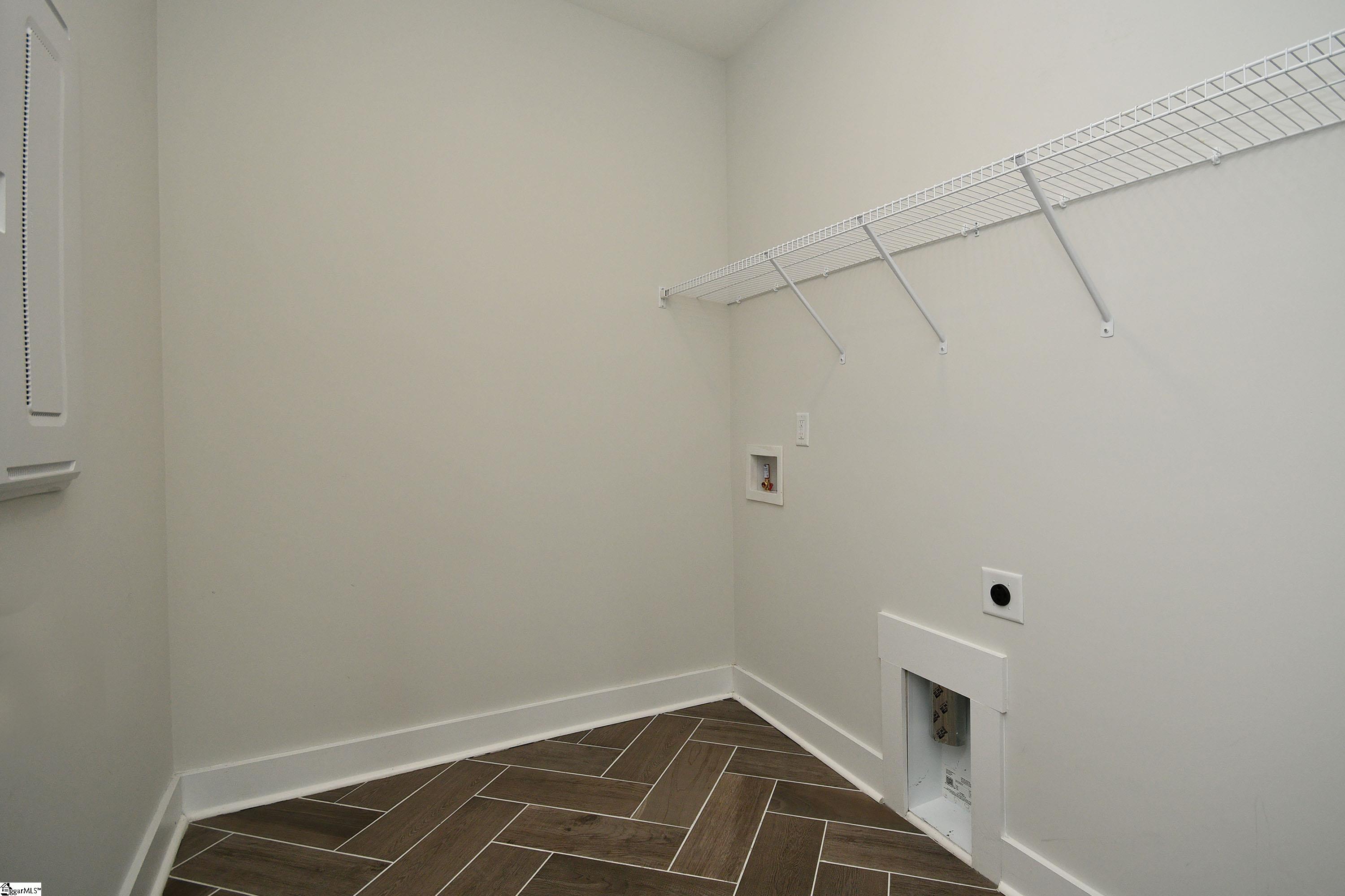 12 Tanner Hall Lane Greenville, SC 29607 - Photo 28 of 37 Gallery Image 28