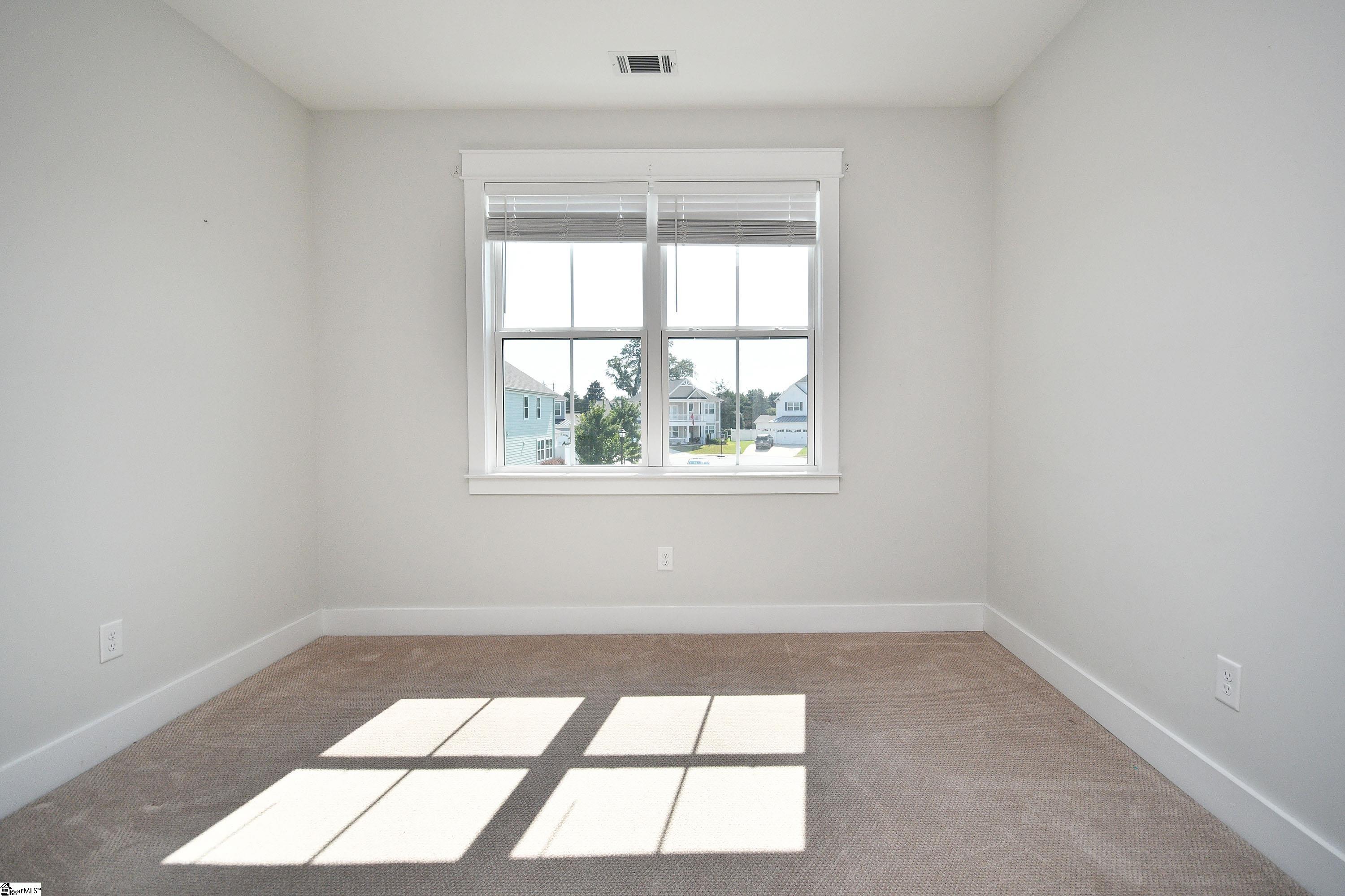 12 Tanner Hall Lane Greenville, SC 29607 - Photo 31 of 37 Gallery Image 31