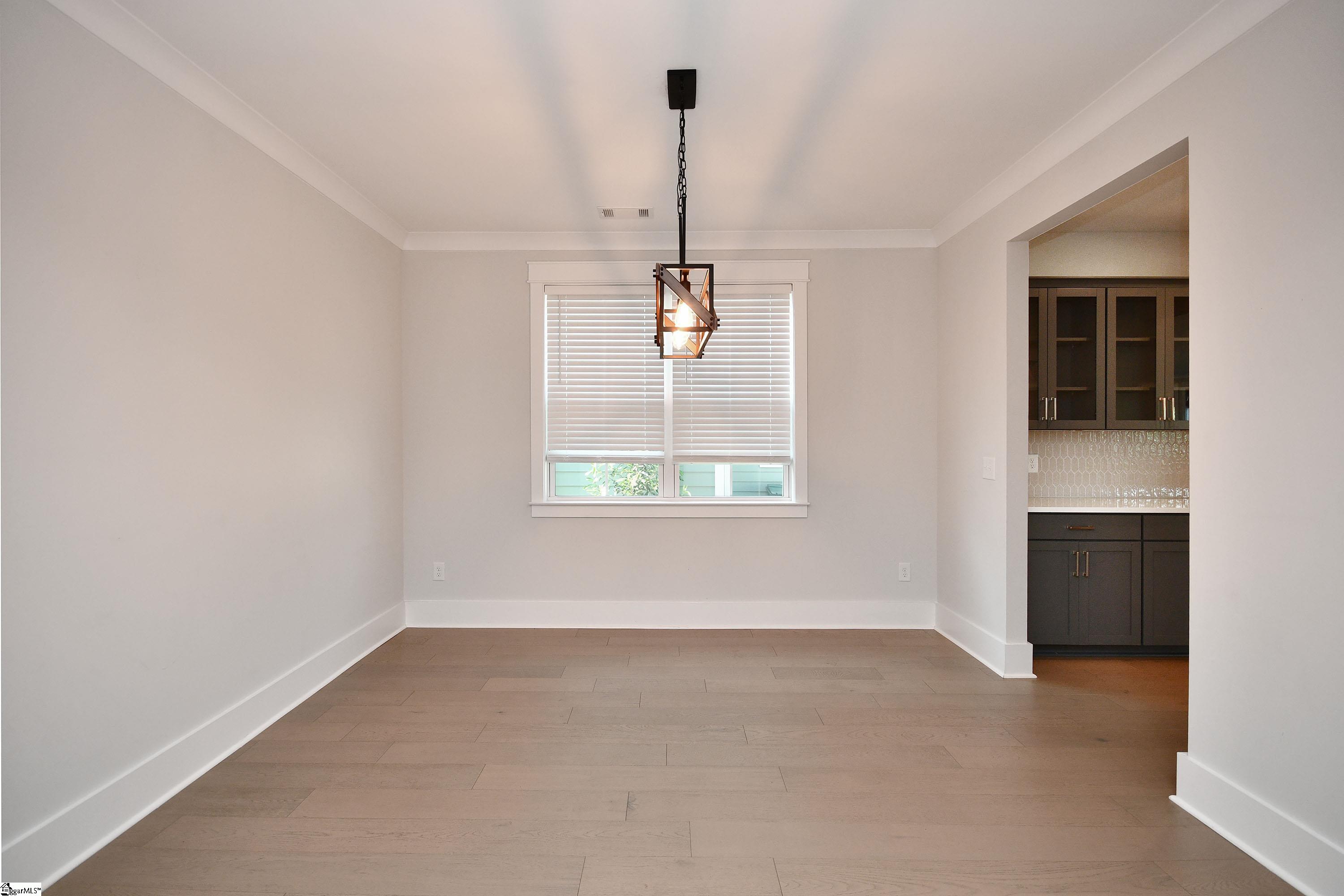 12 Tanner Hall Lane Greenville, SC 29607 - Photo 9 of 37 Gallery Image 9