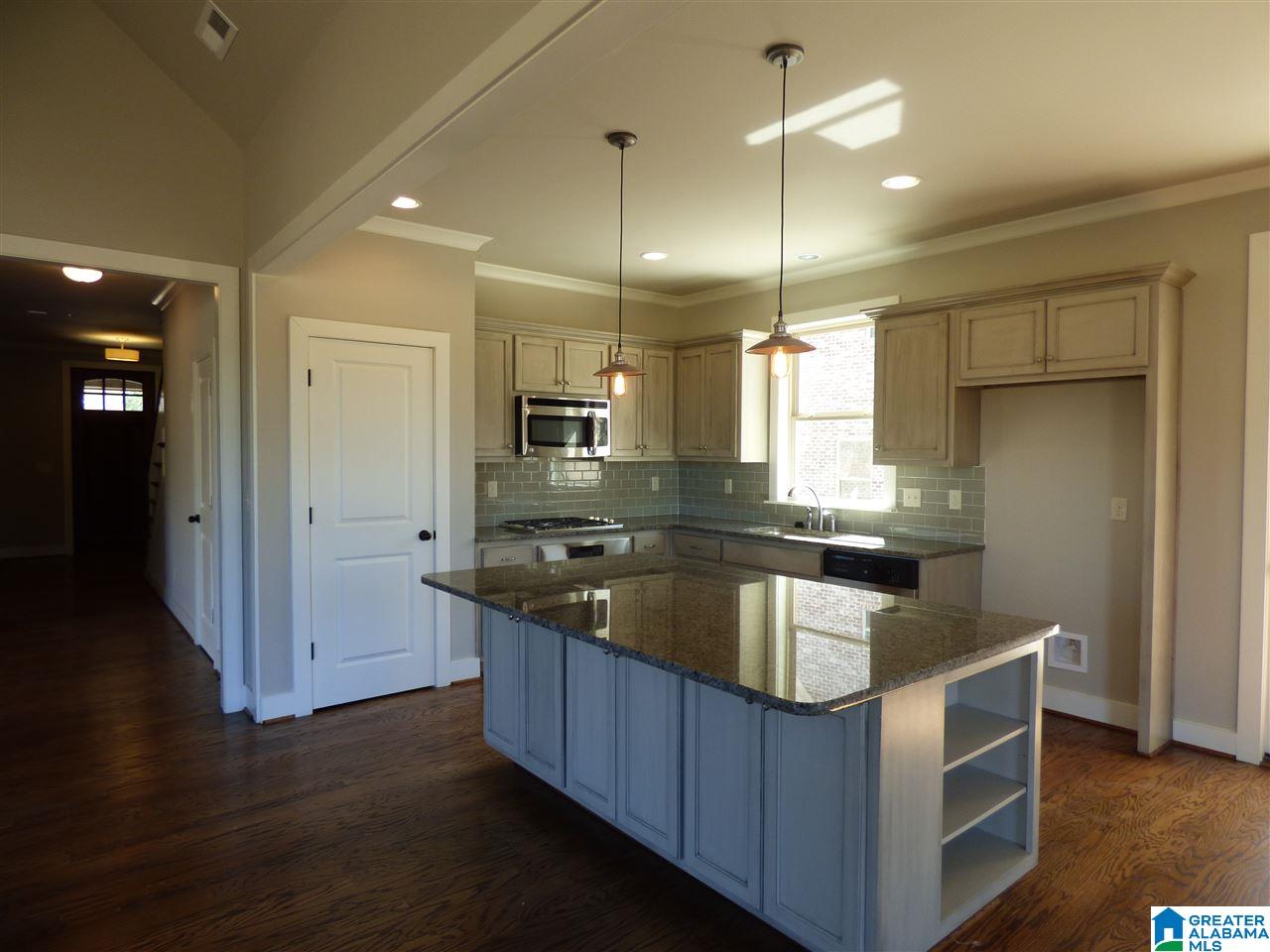 1036 Evan Circle Chelsea, AL 35043 - Photo 8 of 17