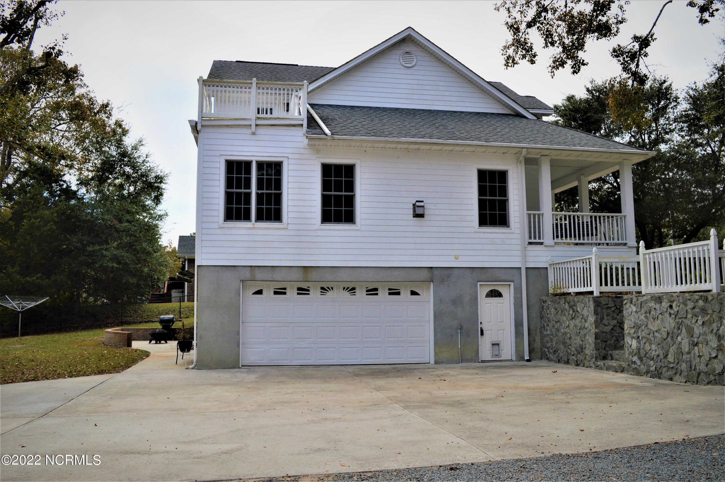 119 Riverside Drive Supply, NC 28462 - Photo 8 of 97 DSC_0071 (3)