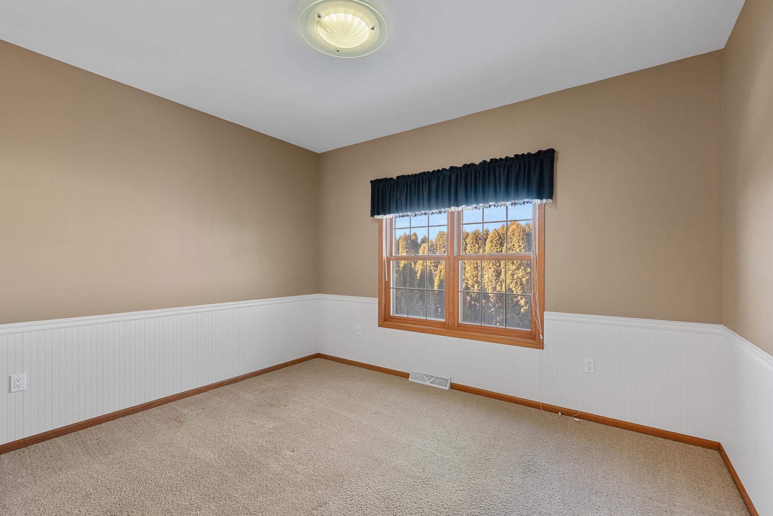 102 Benjamin Court Beaver Dam, WI 53916 - Photo 24 of 51