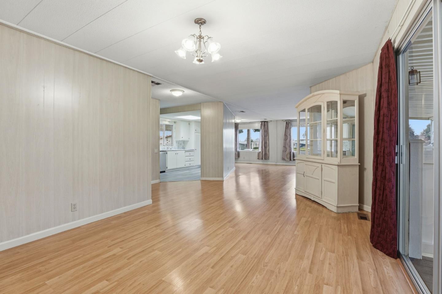 500 West 10th Street Gilroy, CA 95020 - Photo 14 of 34