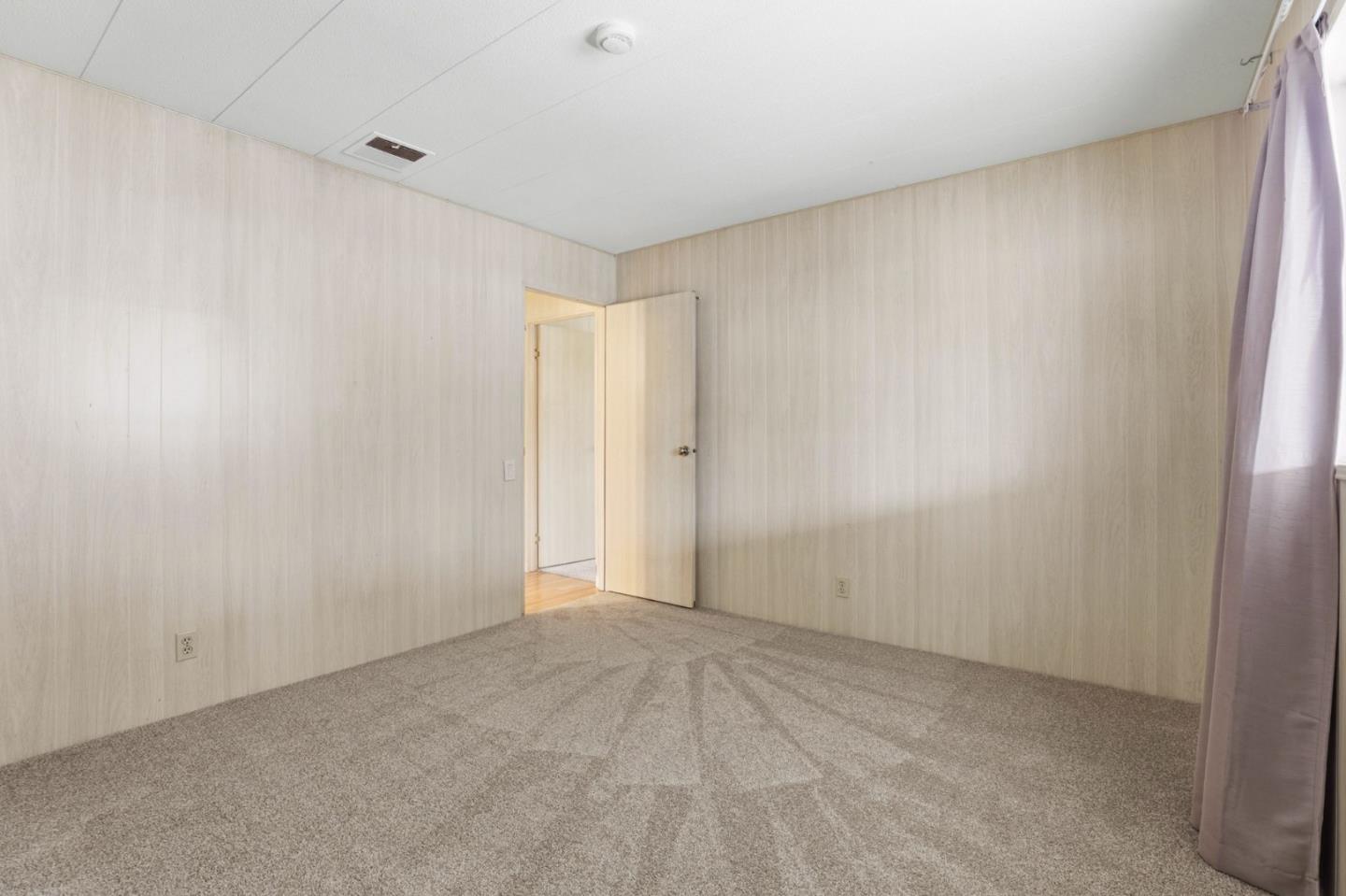 500 West 10th Street Gilroy, CA 95020 - Photo 18 of 34