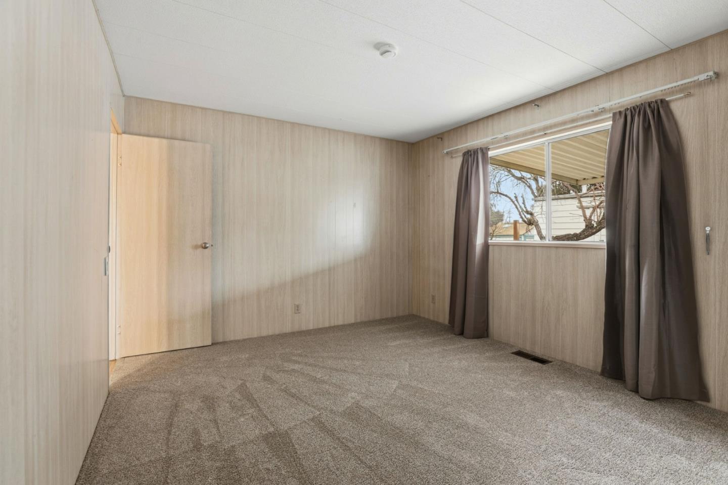 500 West 10th Street Gilroy, CA 95020 - Photo 19 of 34