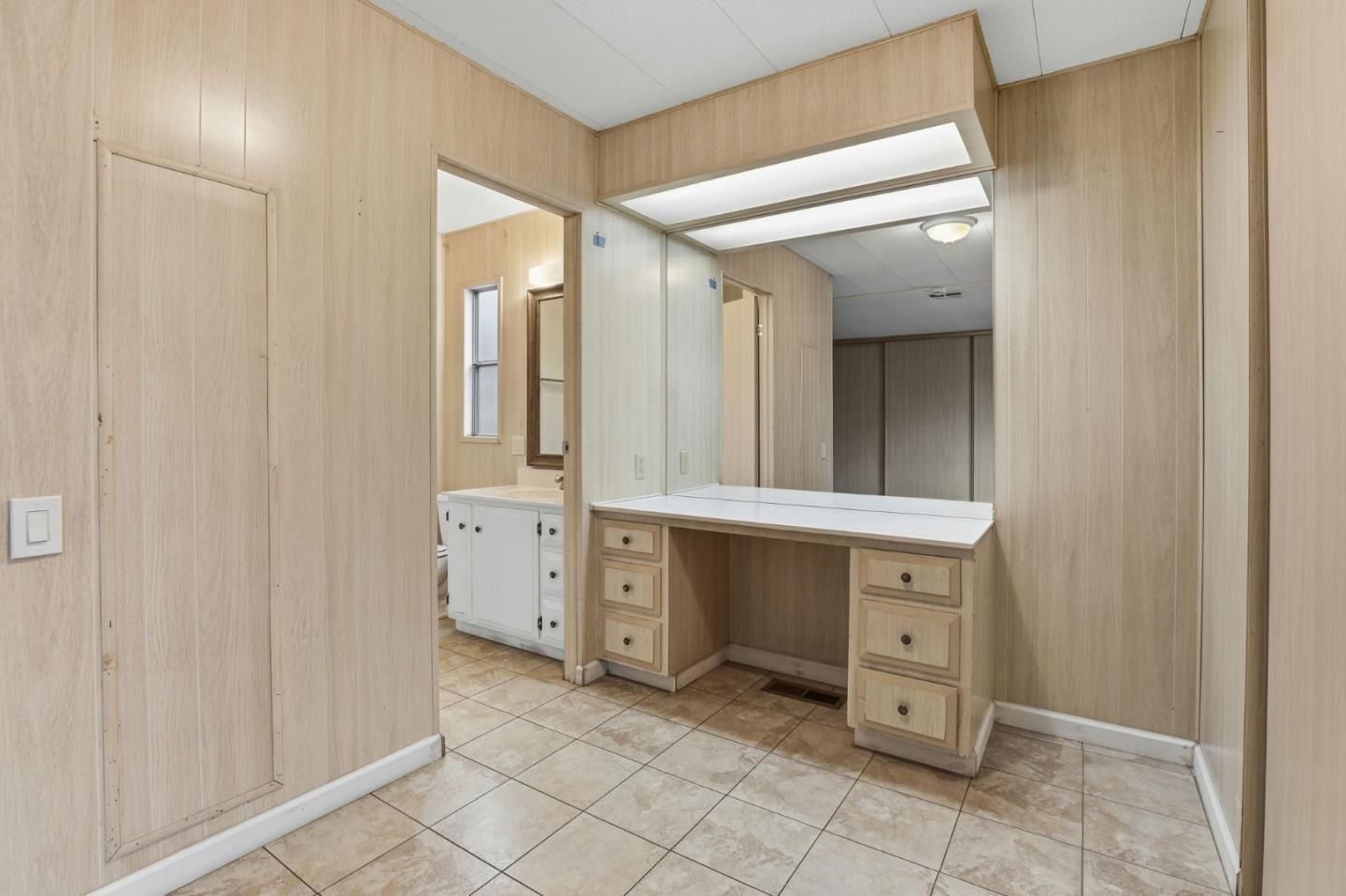 500 West 10th Street Gilroy, CA 95020 - Photo 24 of 34