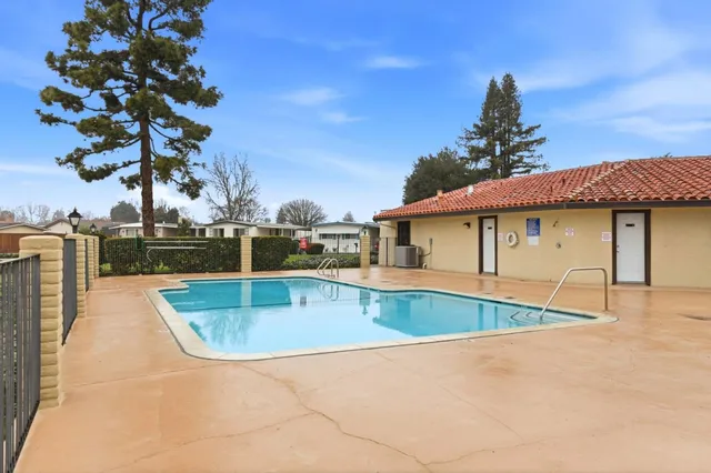 $270,000 | 500 West 10th Street, Gilroy, CA 95020