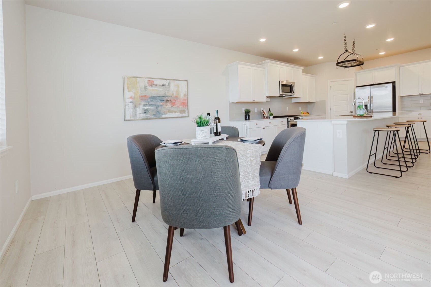 948 Panoramic Loop Bremerton, WA 98312 - Photo 14 of 40