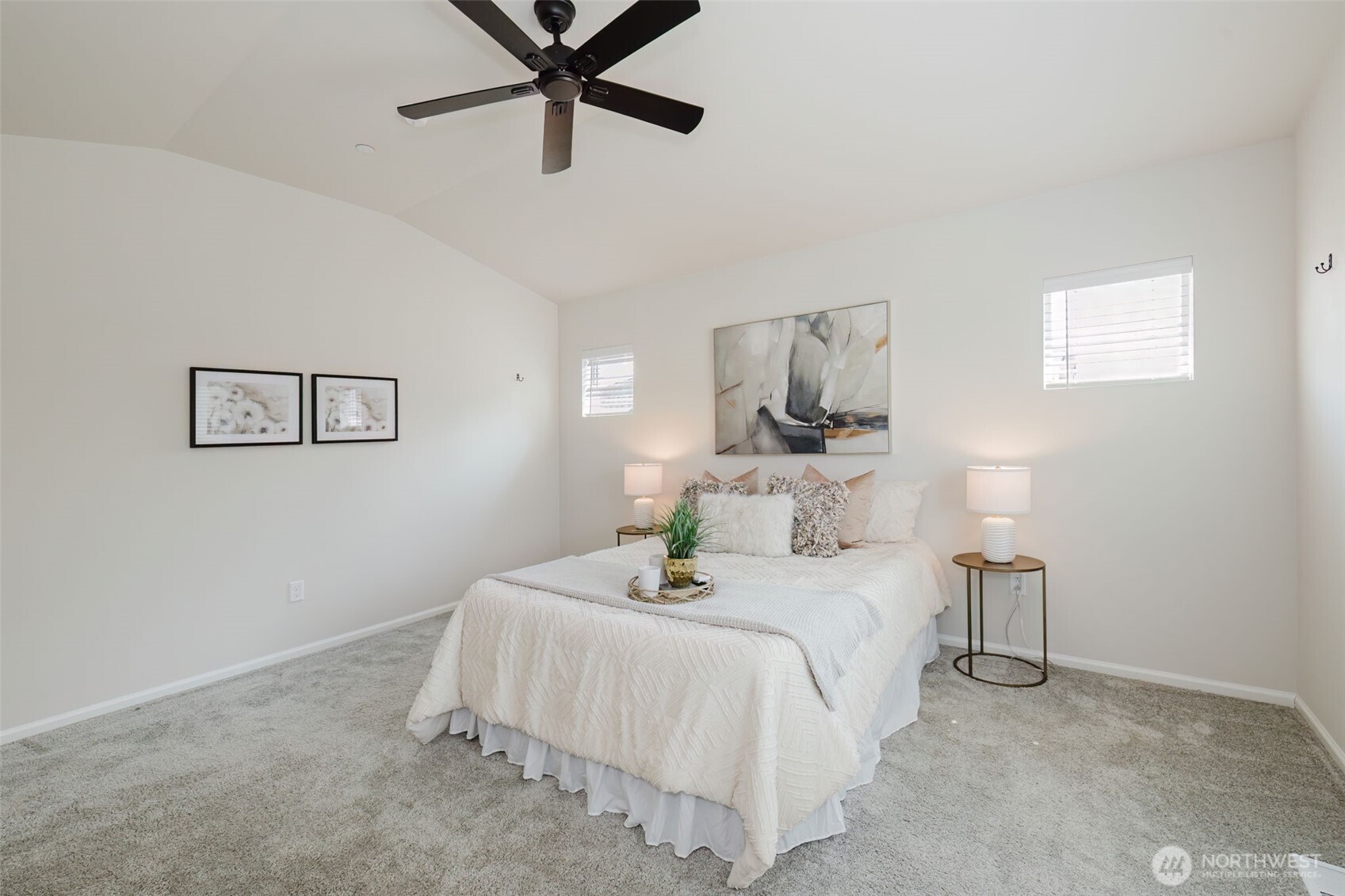 948 Panoramic Loop Bremerton, WA 98312 - Photo 19 of 40