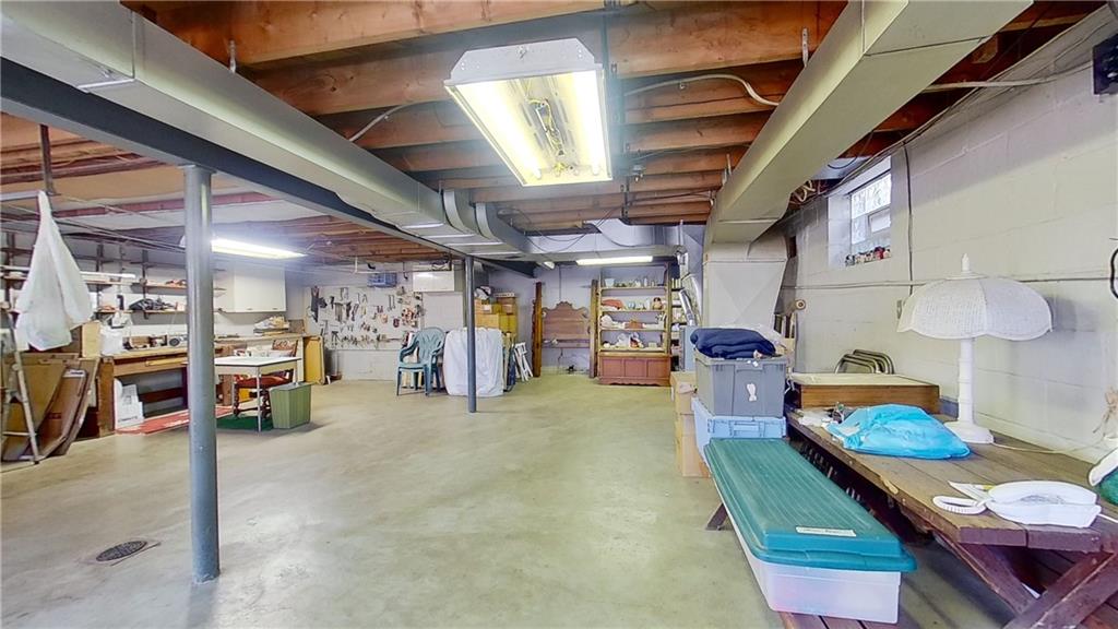 1068 Black Forest Road Pittsburgh, PA 15235 - Photo 10 of 14 Gallery Image 10