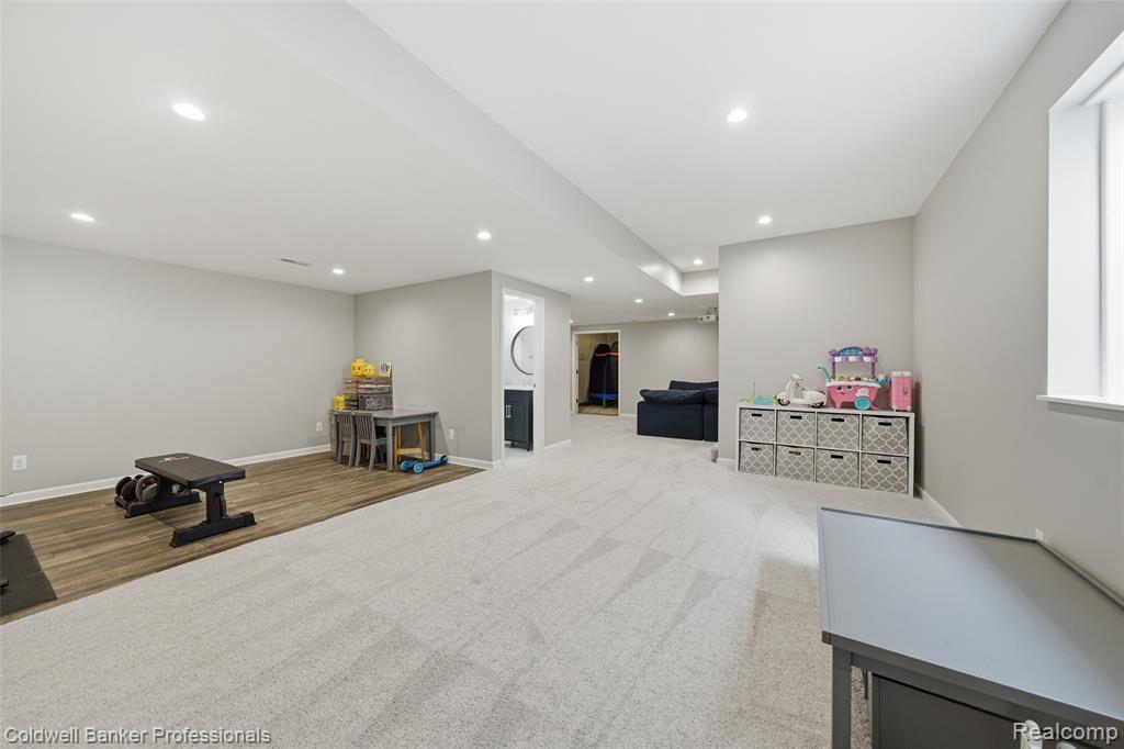 2461 Massoit Road Royal Oak, MI 48073 - Photo 31 of 44 Gallery Image 31