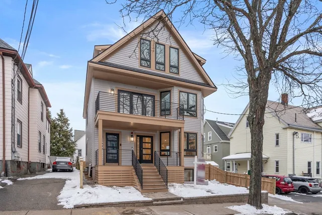 $1,299,000 | 69 Electric Avenue, Unit 1, Somerville, MA 02144