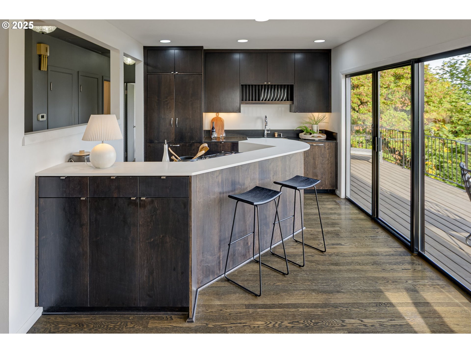 1515 Southwest Upper Hall Street Portland, OR 97201 - Photo 21 of 47 Kitchen