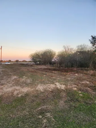 $390,000 | 71 Columbus Tx 78934, Columbus, TX 78934