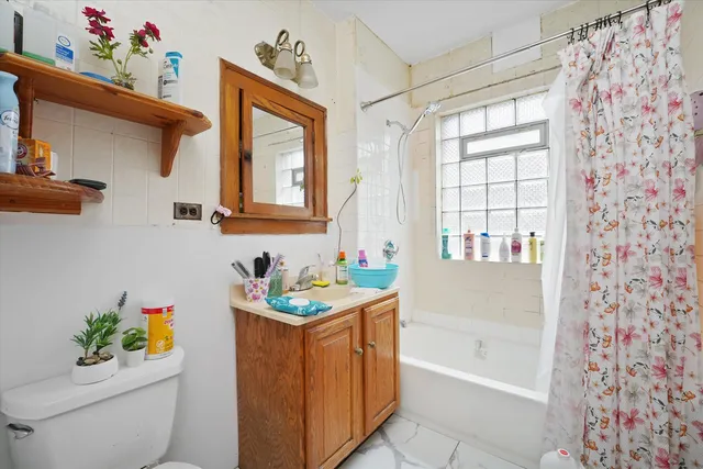 $424,000 | 4317 South Sawyer Avenue, Chicago, IL 60632