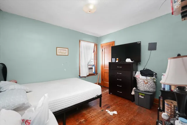 $424,000 | 4317 South Sawyer Avenue, Chicago, IL 60632