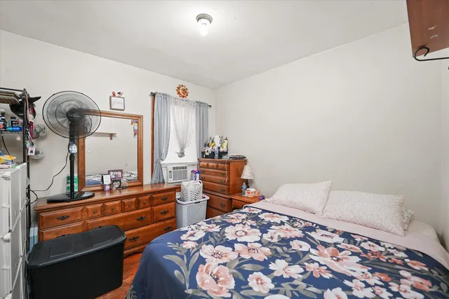 $424,000 | 4317 South Sawyer Avenue, Chicago, IL 60632