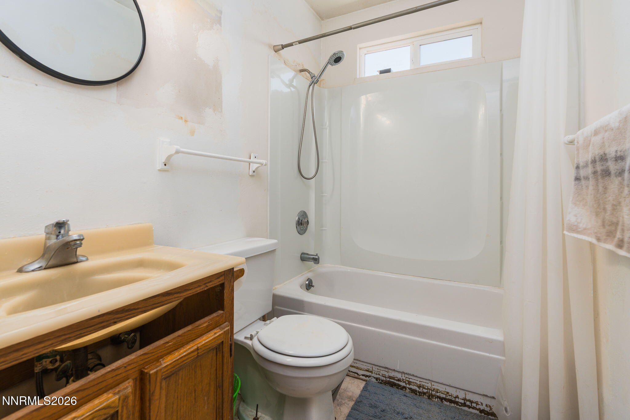 1370 Castle Way Reno, NV 89512 - Photo 16 of 21 IMG_2803