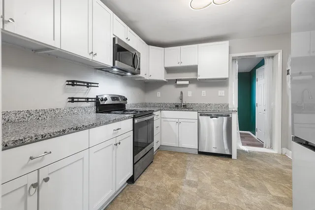 $260,500 | 416 Anita Drive, Goose Creek, SC 29445