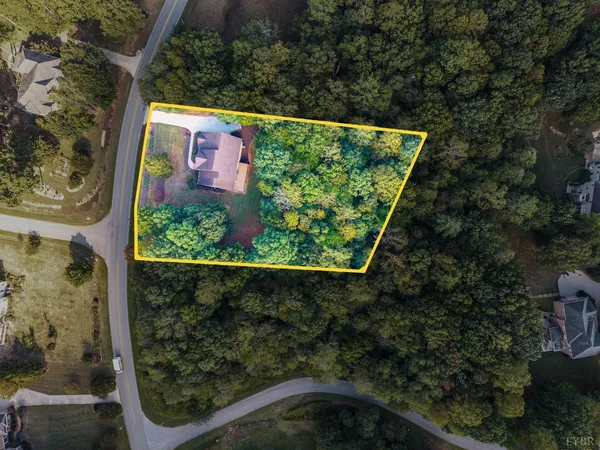 $795,000 | 1547 Gilfield Drive, Forest, VA 24551