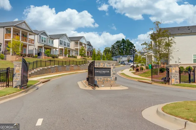 $2,700 | 1325 Lyon Wy Drive, Lawrenceville, GA 30044