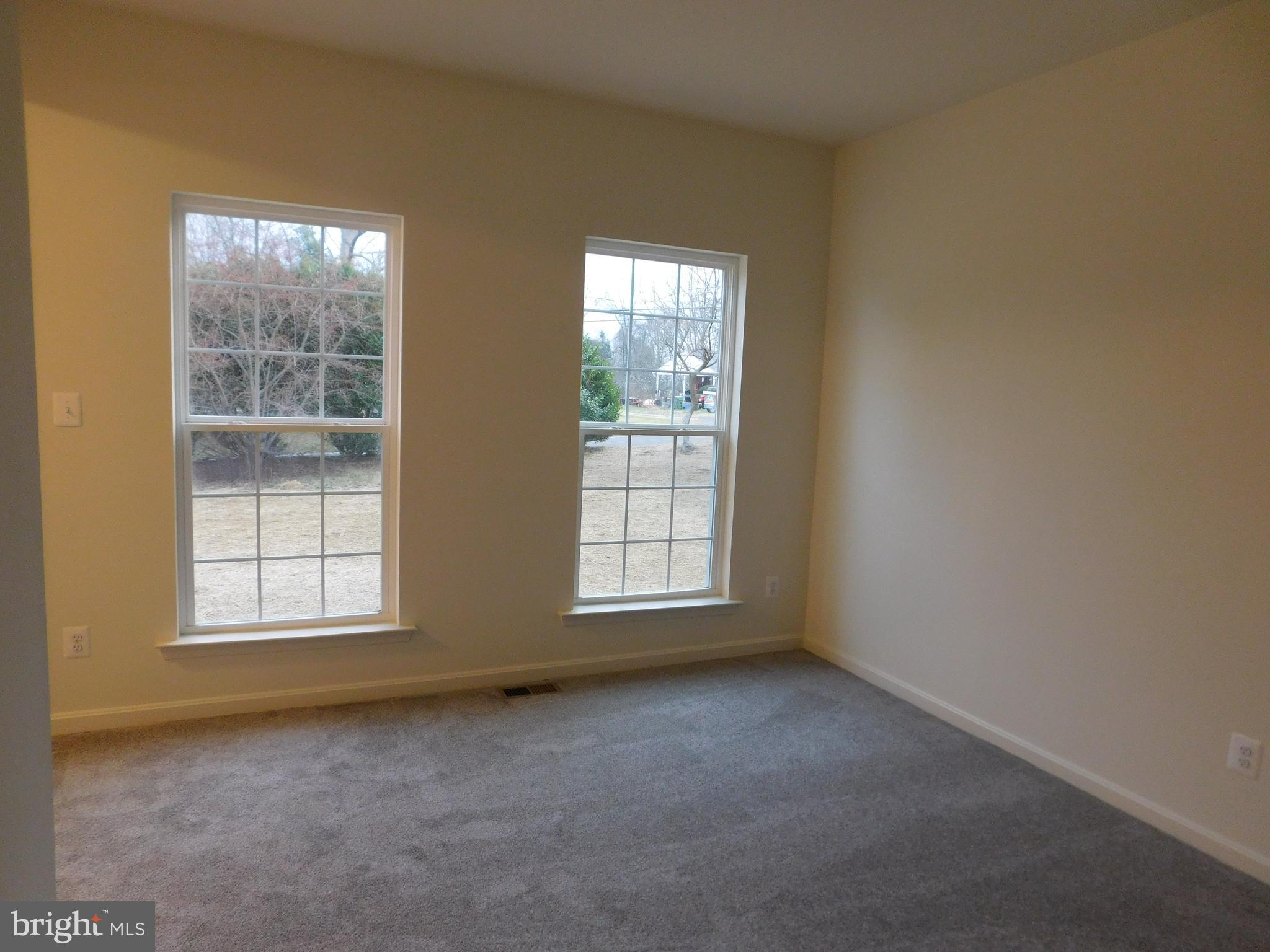 3030 Dublin Road Street, MD 21154 - Photo 8 of 29 Front living room