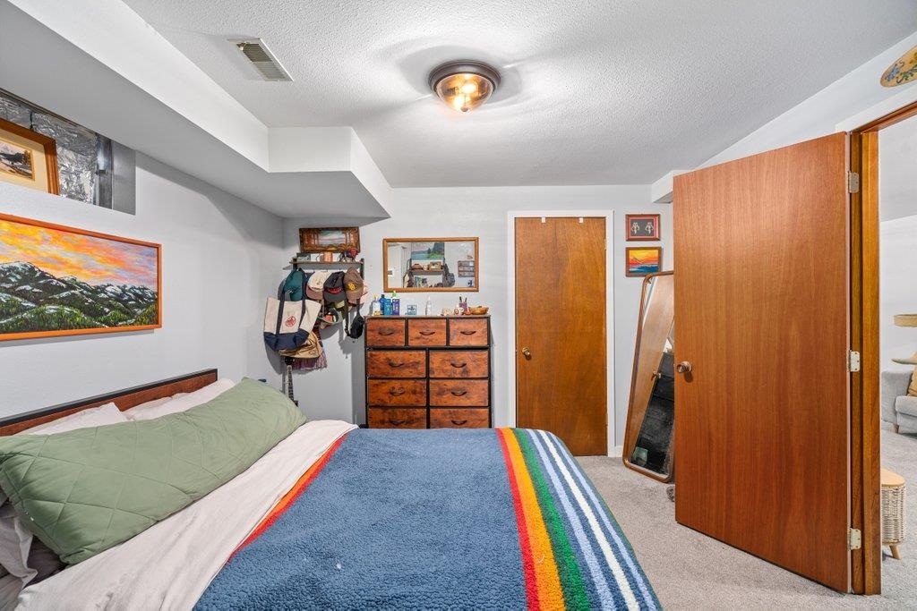 11217 East 11th Avenue Spokane Valley, WA 99206 - Photo 24 of 36