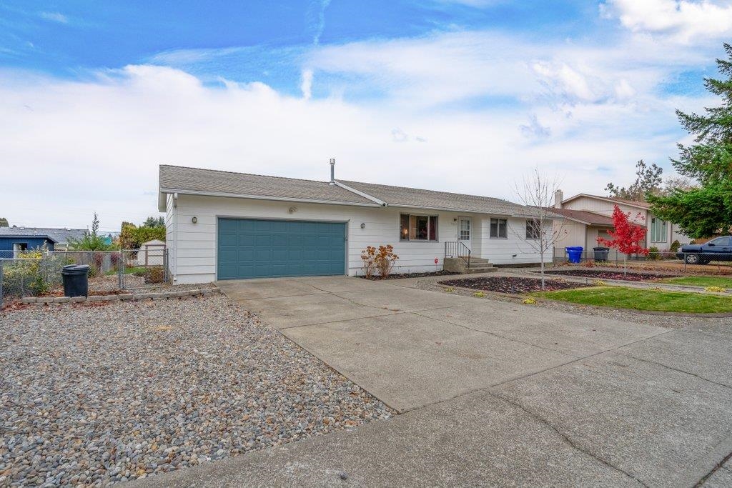 11217 East 11th Avenue Spokane Valley, WA 99206 - Photo 33 of 36