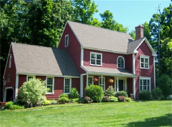 7 Stuart Road Sterling, MA 01564 - Photo 1 of 30 Gallery Image 1