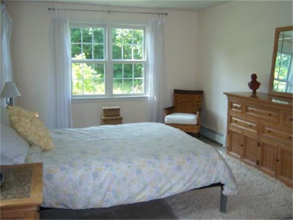 7 Stuart Road Sterling, MA 01564 - Photo 14 of 30 Gallery Image 14