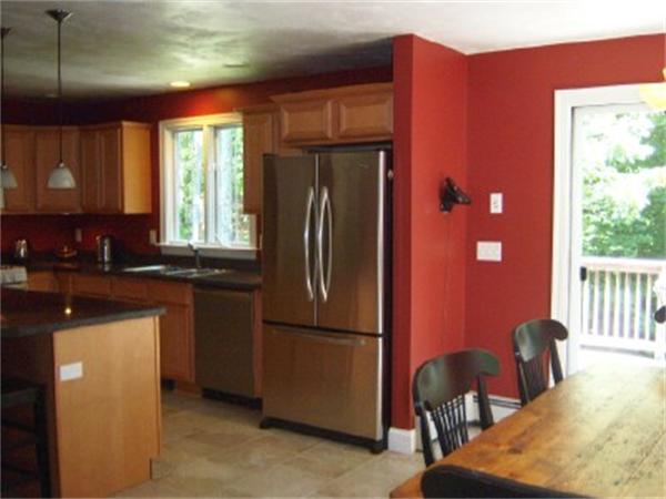 7 Stuart Road Sterling, MA 01564 - Photo 6 of 30 Gallery Image 6