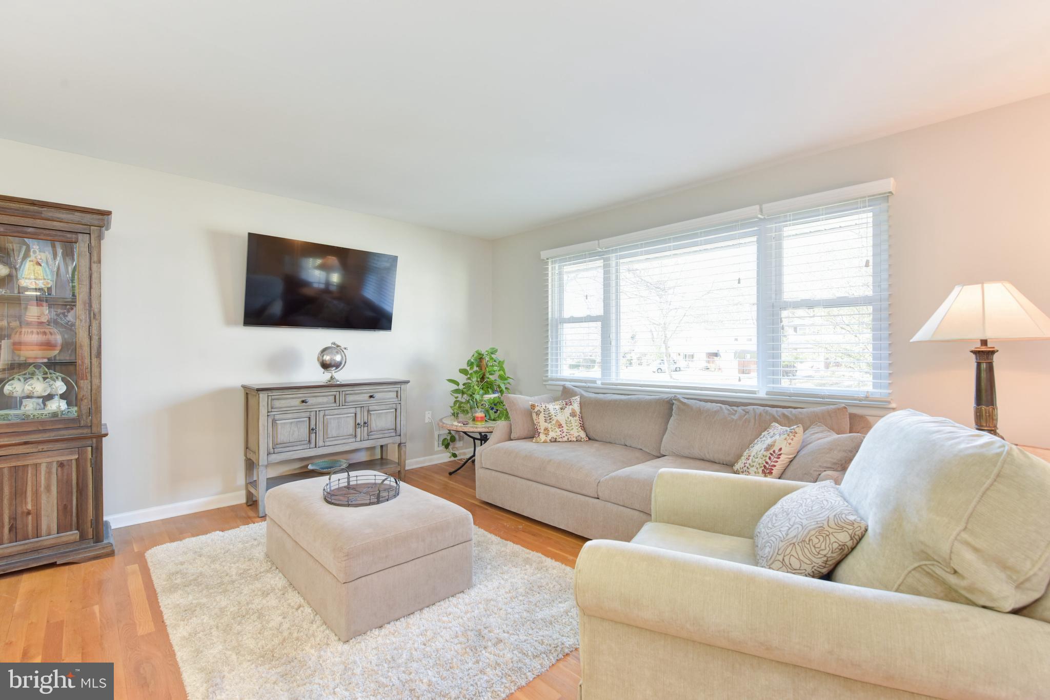 8903 Battery Road Alexandria, VA 22308 - Photo 7 of 39 Gallery Image 7