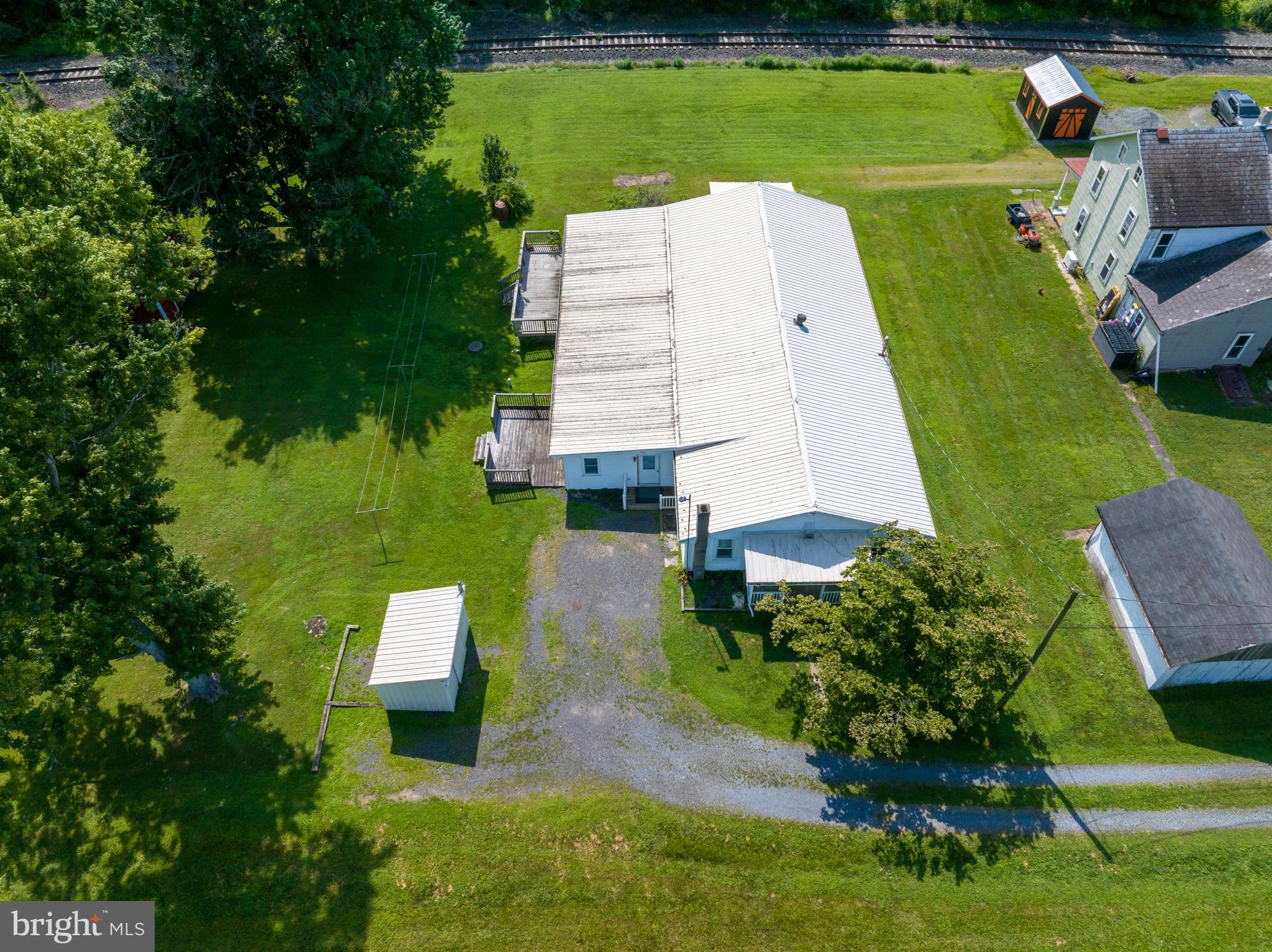 7921 Corning Road Zionsville, PA 18092 - Photo 2 of 50 Gallery Image 2