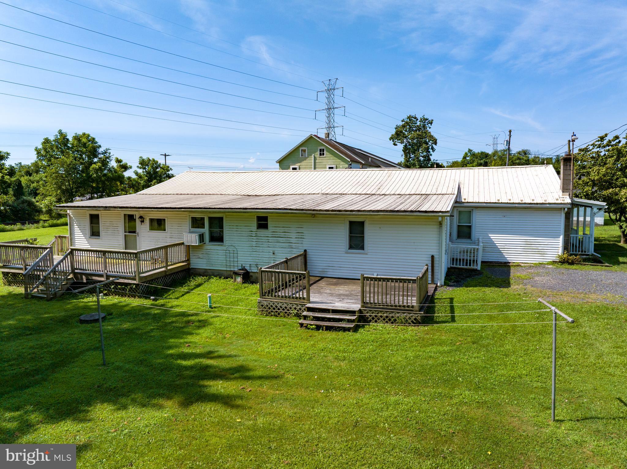 7921 Corning Road Zionsville, PA 18092 - Photo 3 of 50 Gallery Image 3