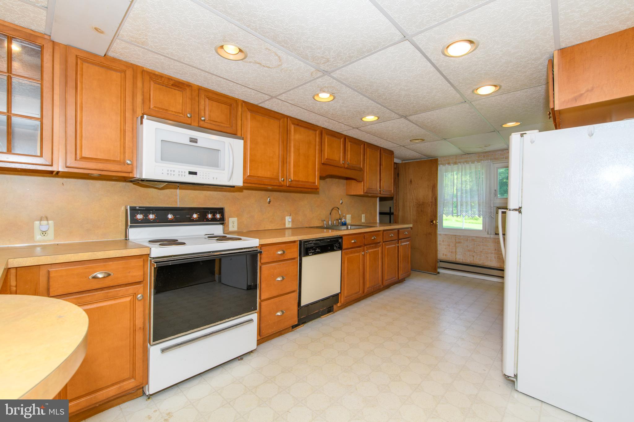 7921 Corning Road Zionsville, PA 18092 - Photo 39 of 50 Gallery Image 39