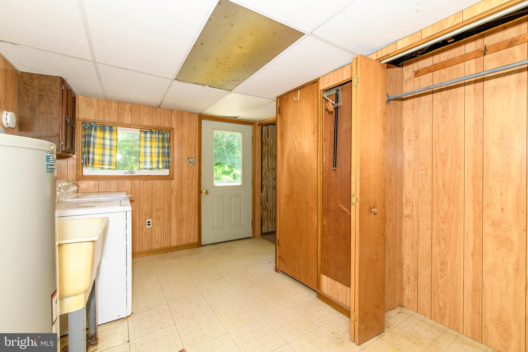 7921 Corning Road Zionsville, PA 18092 - Photo 6 of 50 Gallery Image 6
