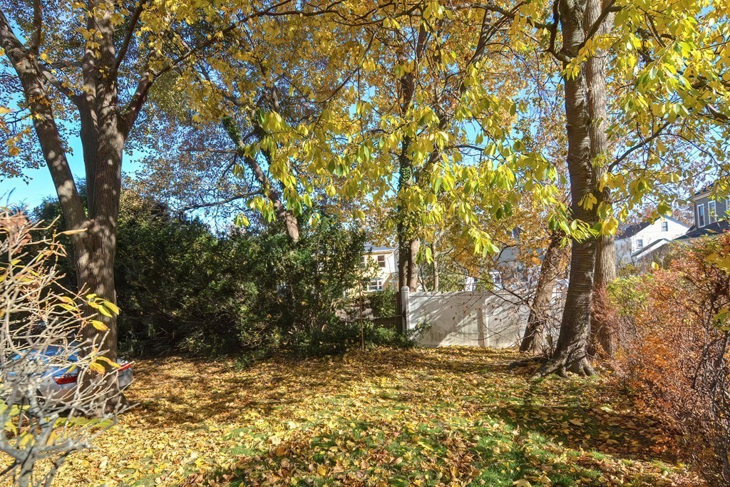 118 Fordham Road Newton, MA 02465 - Photo 23 of 28