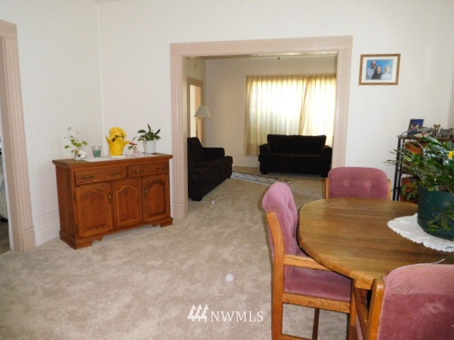 2606 Summit Avenue Everett, WA 98201 - Photo 6 of 21