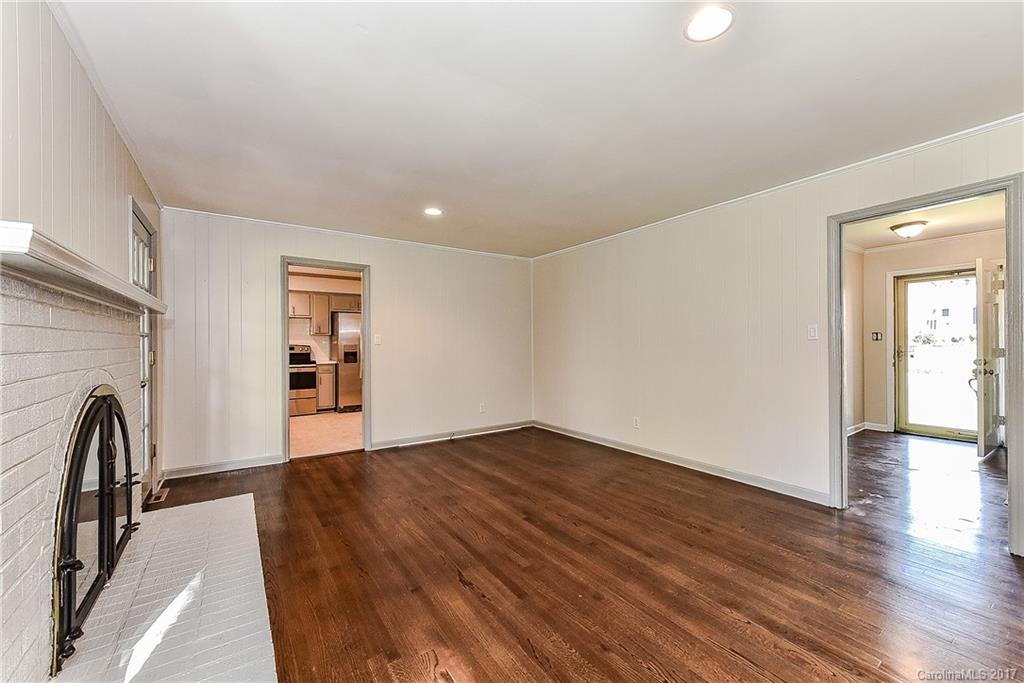 7510 Fox Hunt Road Charlotte, NC 28212 - Photo 8 of 24 Gallery Image 8