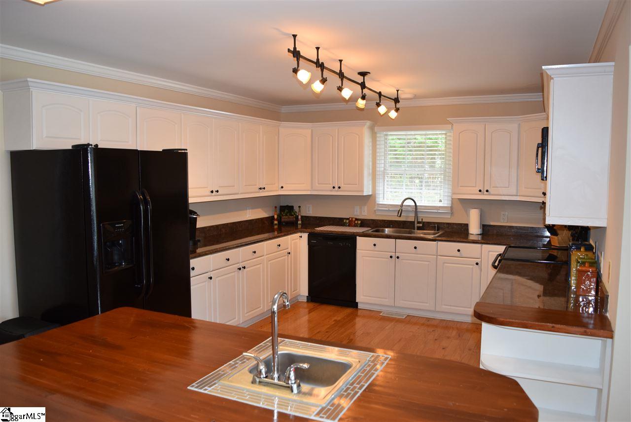 600 Battleground Road Chesnee, SC 29323 - Photo 8 of 29
