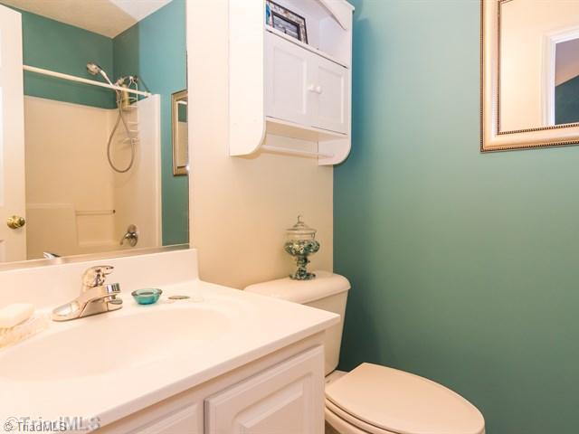 2430 Farrell Road Mebane, NC 27302 - Photo 10 of 16 Master Bath/Spa. Master Bath