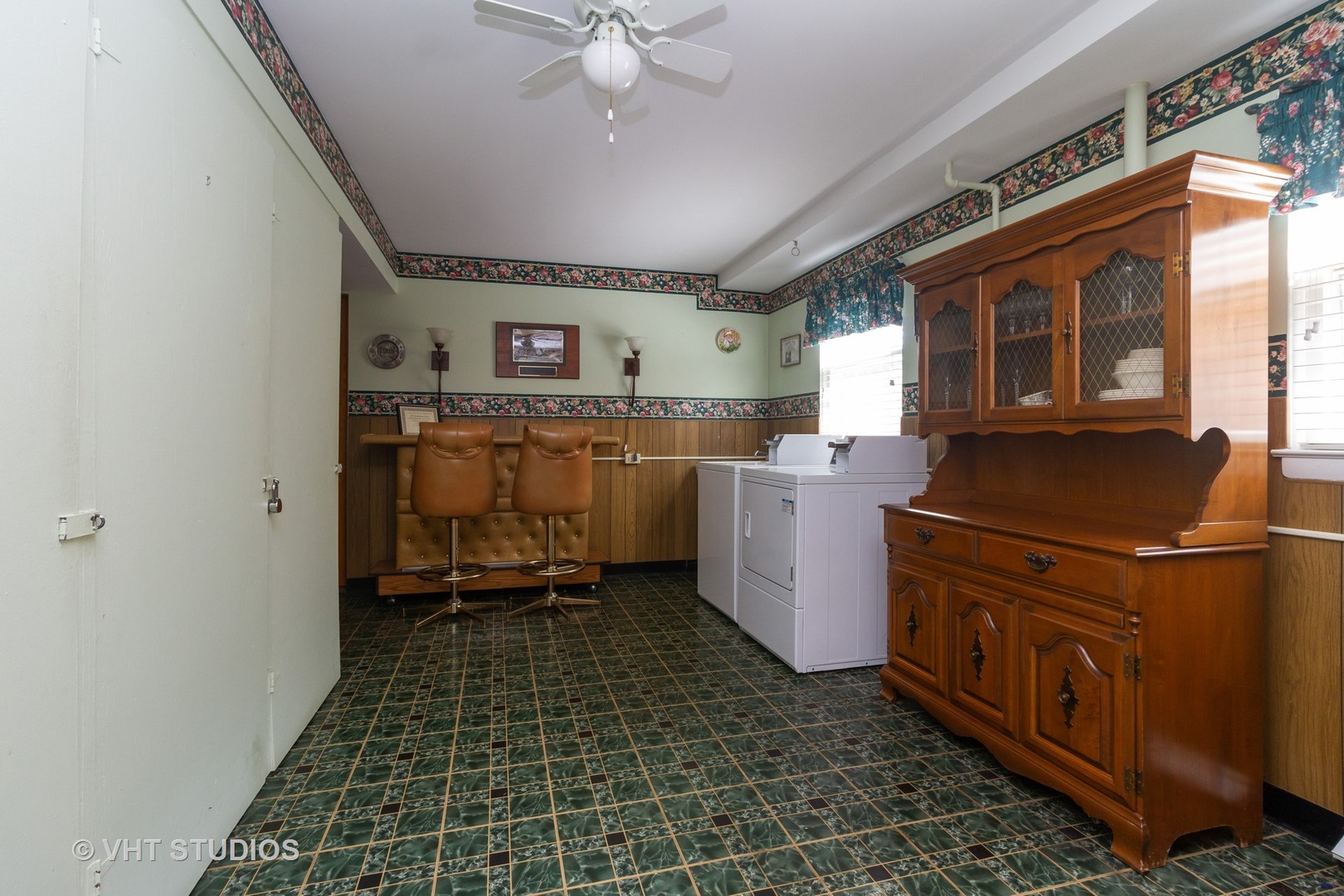 950 Elder Road Homewood, IL 60430 - Photo 8 of 10