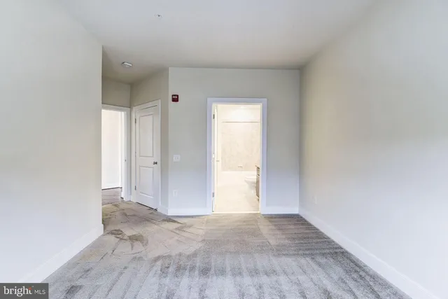 $2,850 | 9523 Bastille Street, Unit 1404, Fairfax, VA 22031