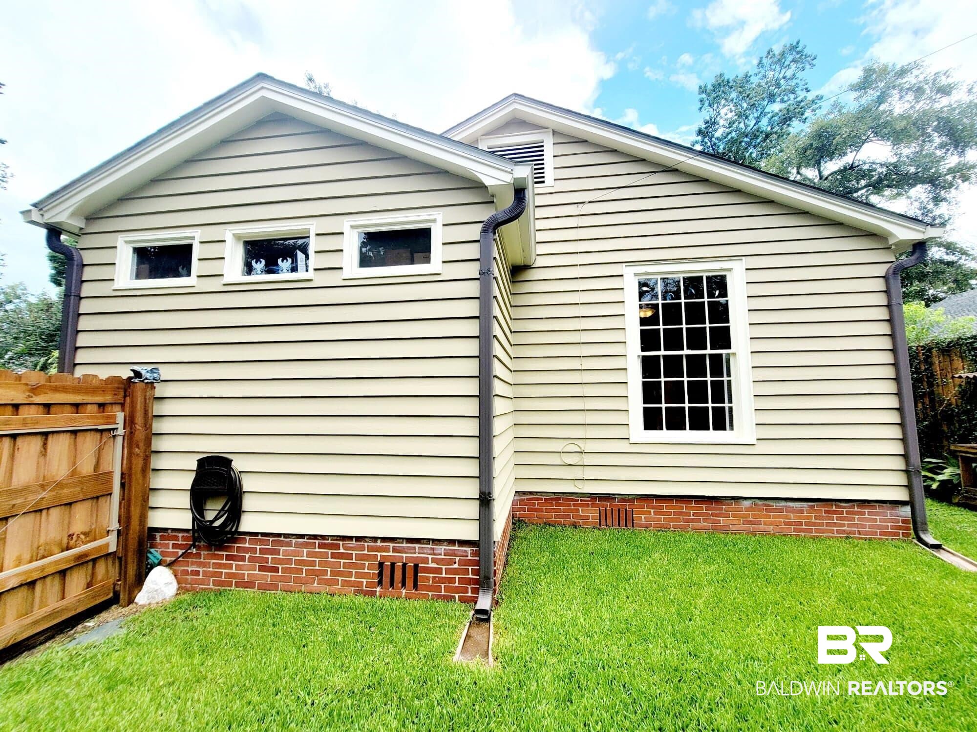 2005 Emogene Street Mobile, AL 36606 - Photo 29 of 32