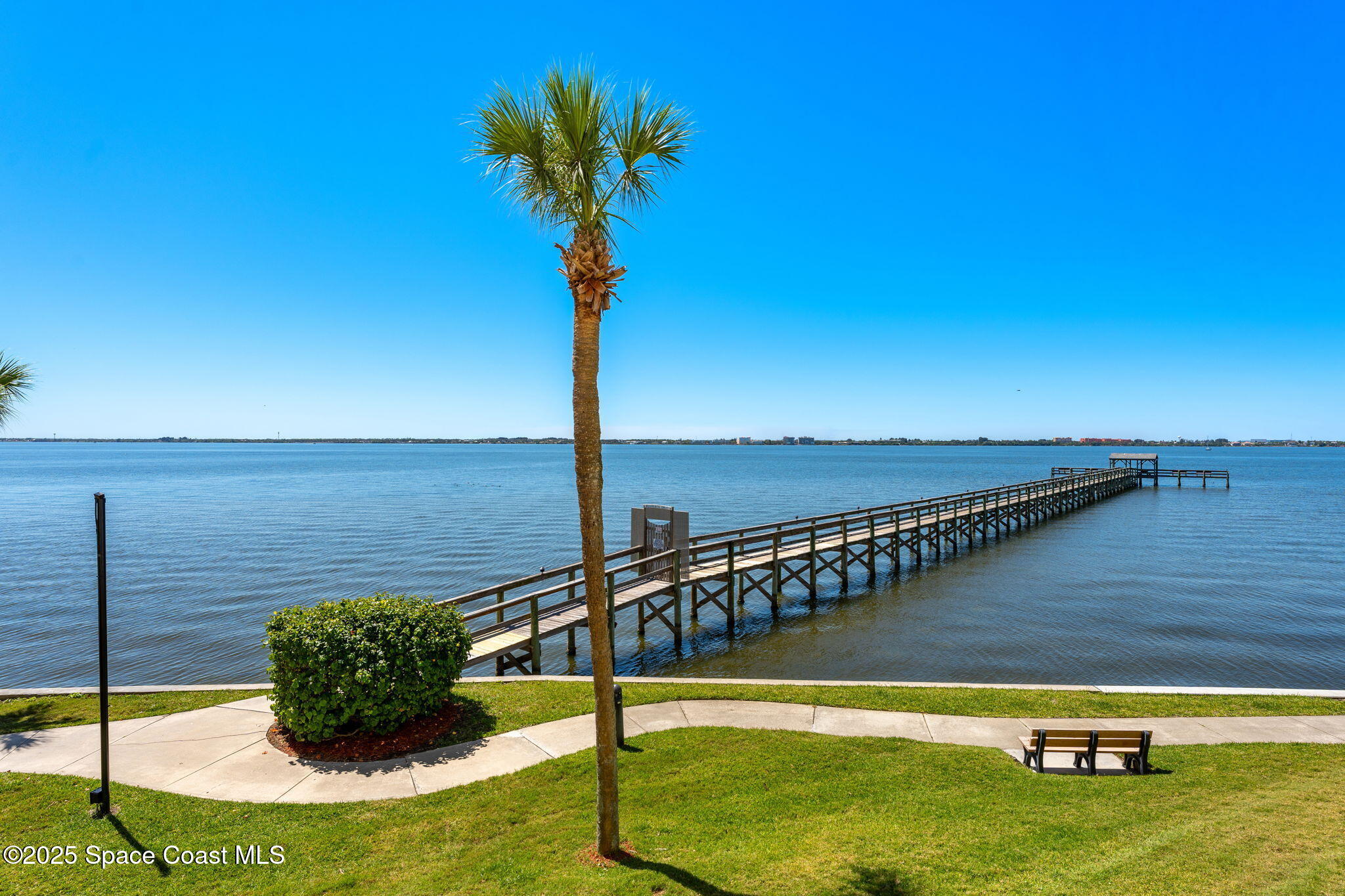 3220 River Villa Way, Unit 114 Melbourne Beach, FL 32951 - Photo 34 of 63 3220 River Villa Way #114 (38)