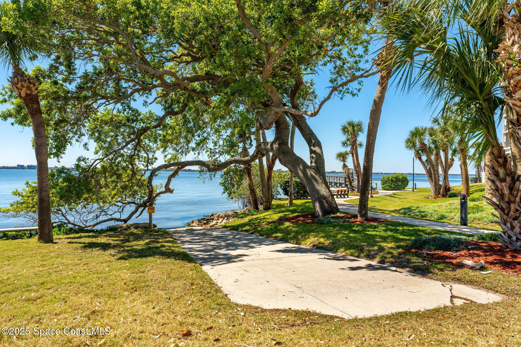 3220 River Villa Way, Unit 114 Melbourne Beach, FL 32951 - Photo 37 of 63 3220 River Villa Way #114 (42)
