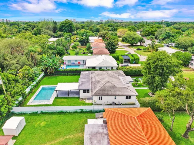 $1,595,000 | 11011 Northeast 9th Court, Biscayne Park, FL 33161